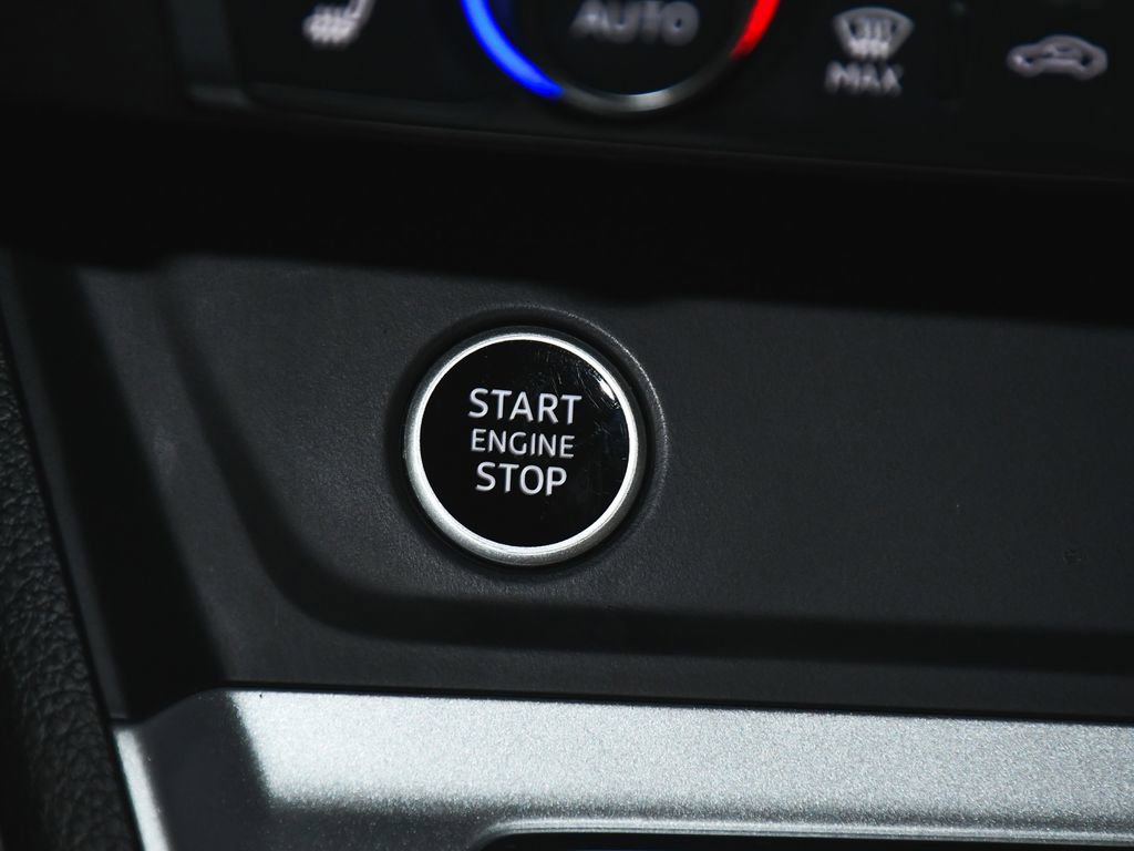 Used 2022 Audi Q3 2.0T Premium w/ Convenience Package image 24