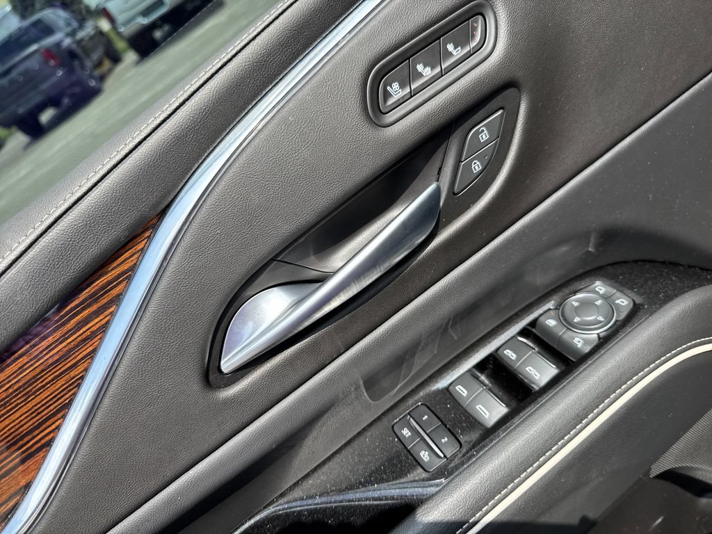 Used 2023 Cadillac Escalade Premium Luxury w/ LPO, Radiant Package AWD/4WD image 14