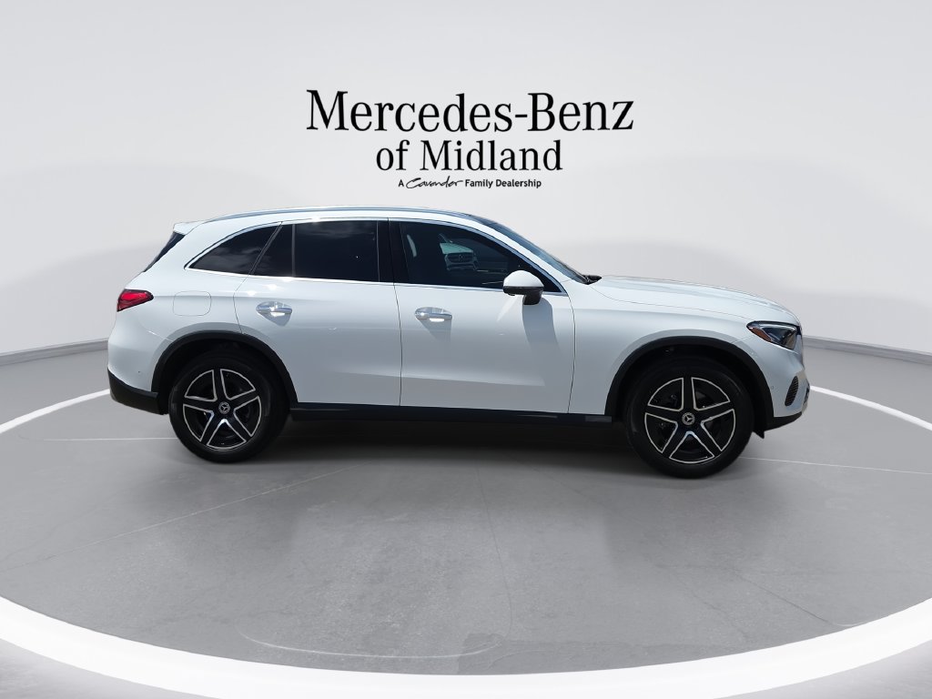New 2026 Mercedes-Benz GLC 300 4MATIC image 9
