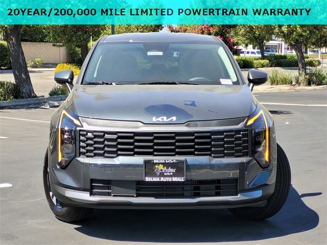 New 2026 Kia Sportage LX image 2