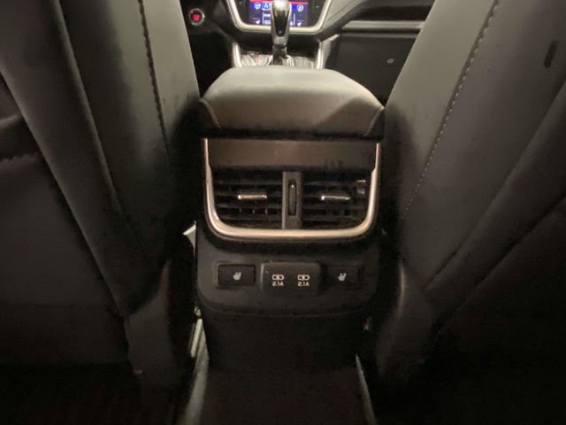 Used 2022 Subaru Outback Limited image 11