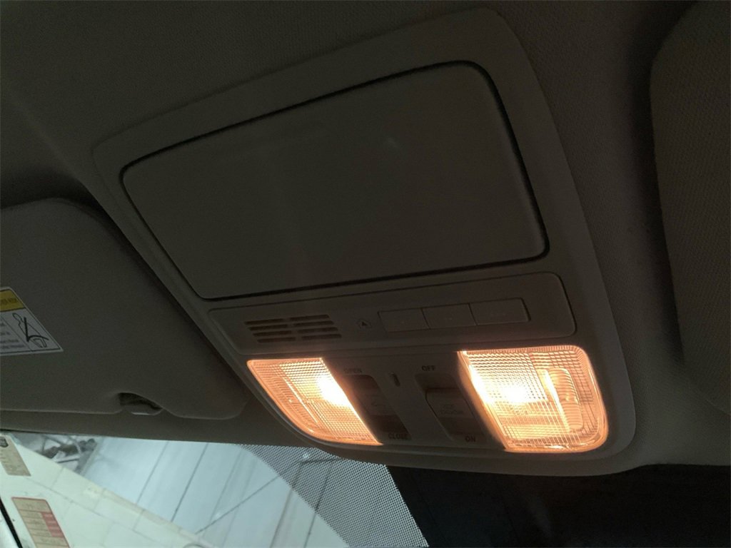 Used 2022 Honda CR-V EX-L image 18