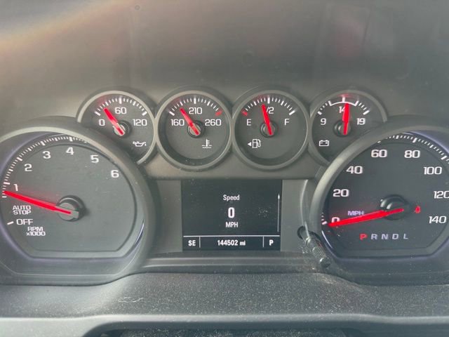 Used 2020 Chevrolet Silverado 1500 Custom w/ Custom Value Package image 11