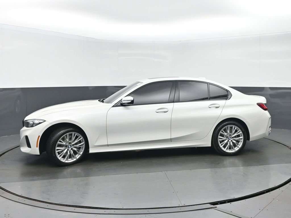 Used 2023 BMW 330i xDrive Sedan w/ Driving Assistance Package AWD/4WD image 6