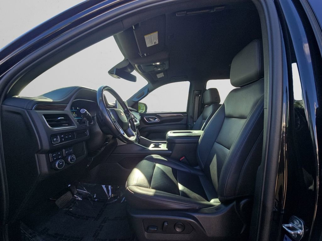 Used 2023 Chevrolet Suburban LT AWD/4WD image 11