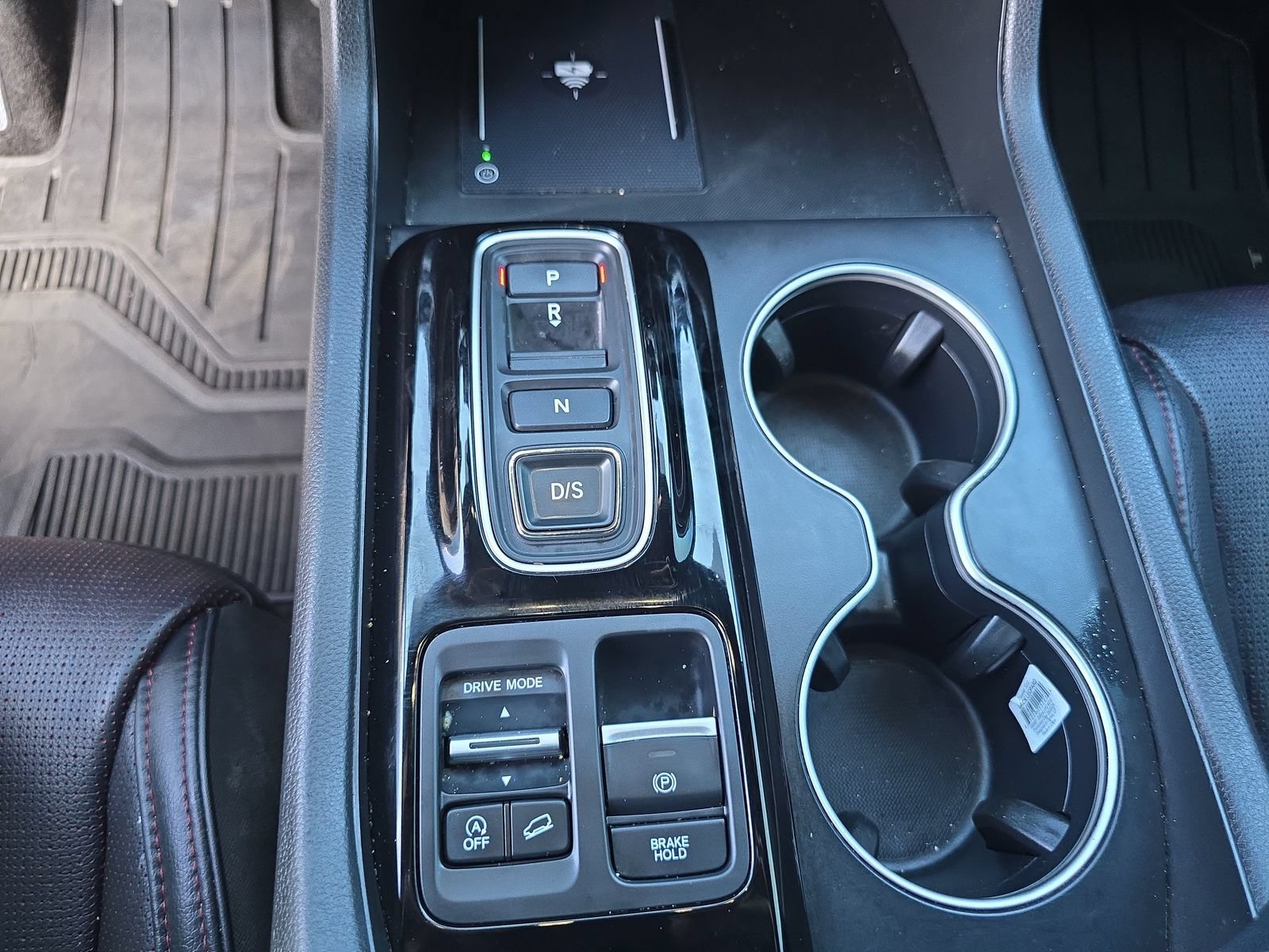 Used 2025 Honda Pilot Black Edition image 22