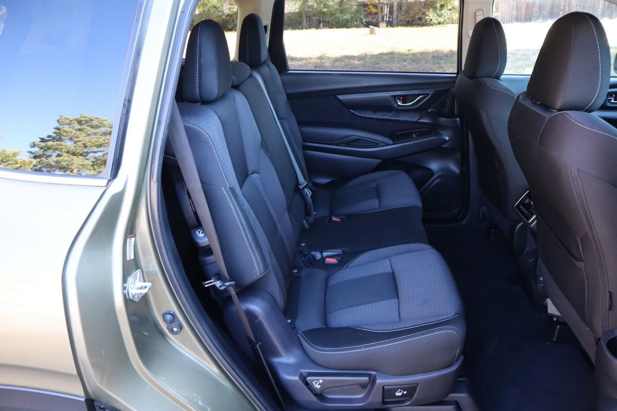 Used 2023 Subaru Ascent Premium w/ Convenience Package image 23
