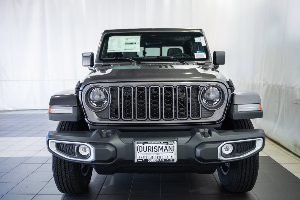 New 2026 Jeep Gladiator Sport AWD/4WD image 2
