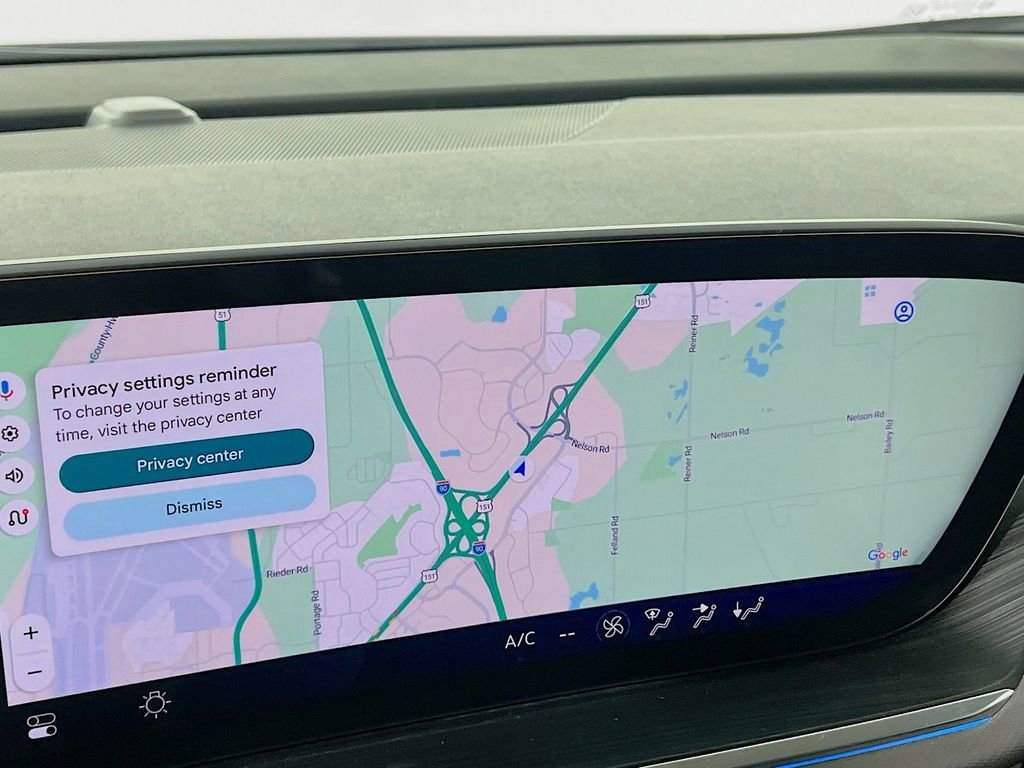 Used 2024 Buick Envision Preferred image 12