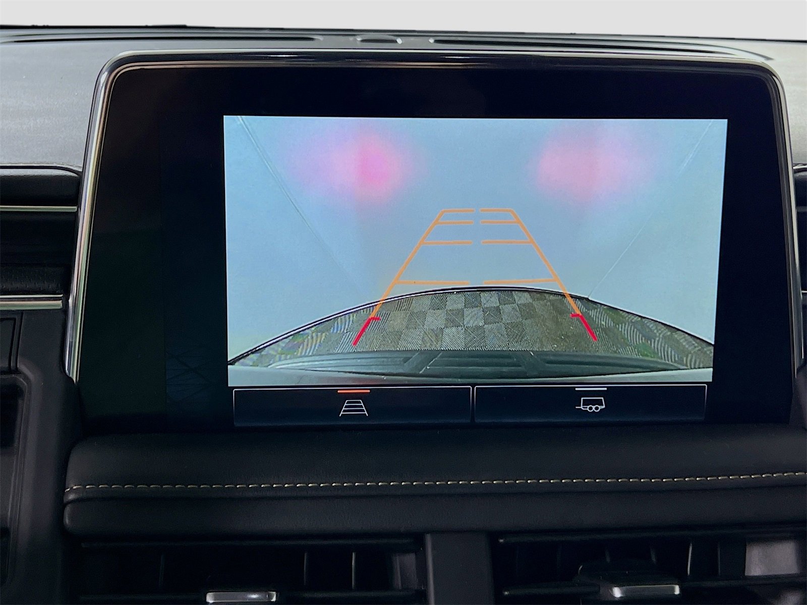 Used 2023 GMC Yukon XL SLT image 17