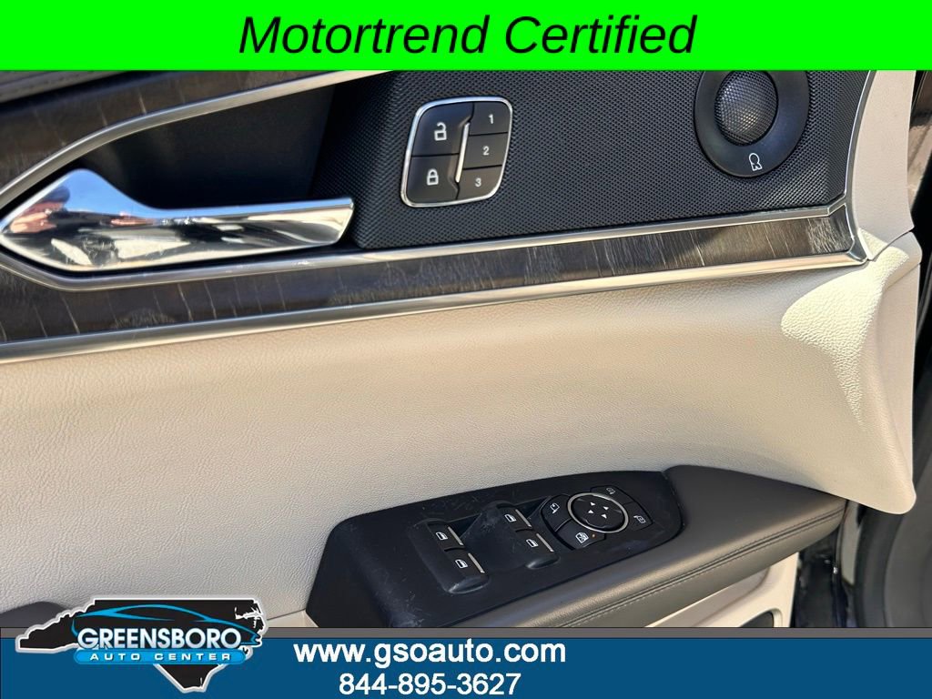 Used 2019 Lincoln Nautilus Reserve image 18