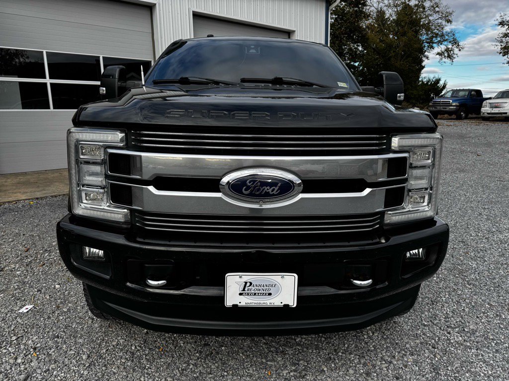 Used 2018 Ford F250 Limited image 2