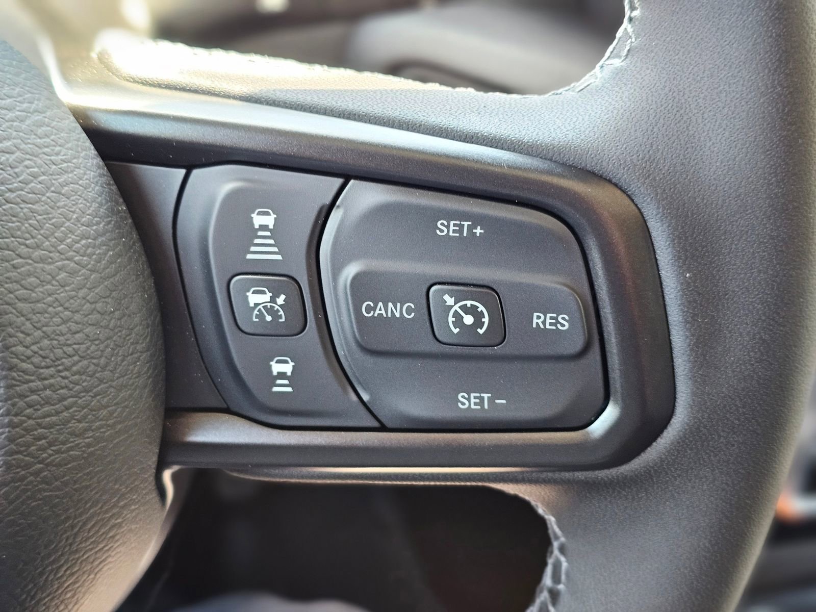 New 2026 Jeep Wrangler Unlimited Sport AWD/4WD image 18