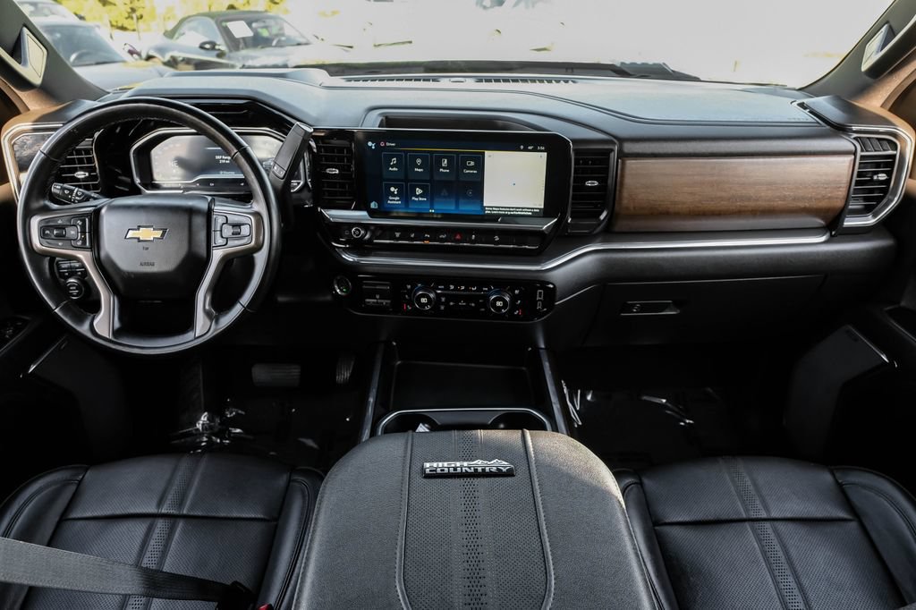 Used 2024 Chevrolet Silverado 3500 High Country w/ High Country Premium Package AWD/4WD image 11