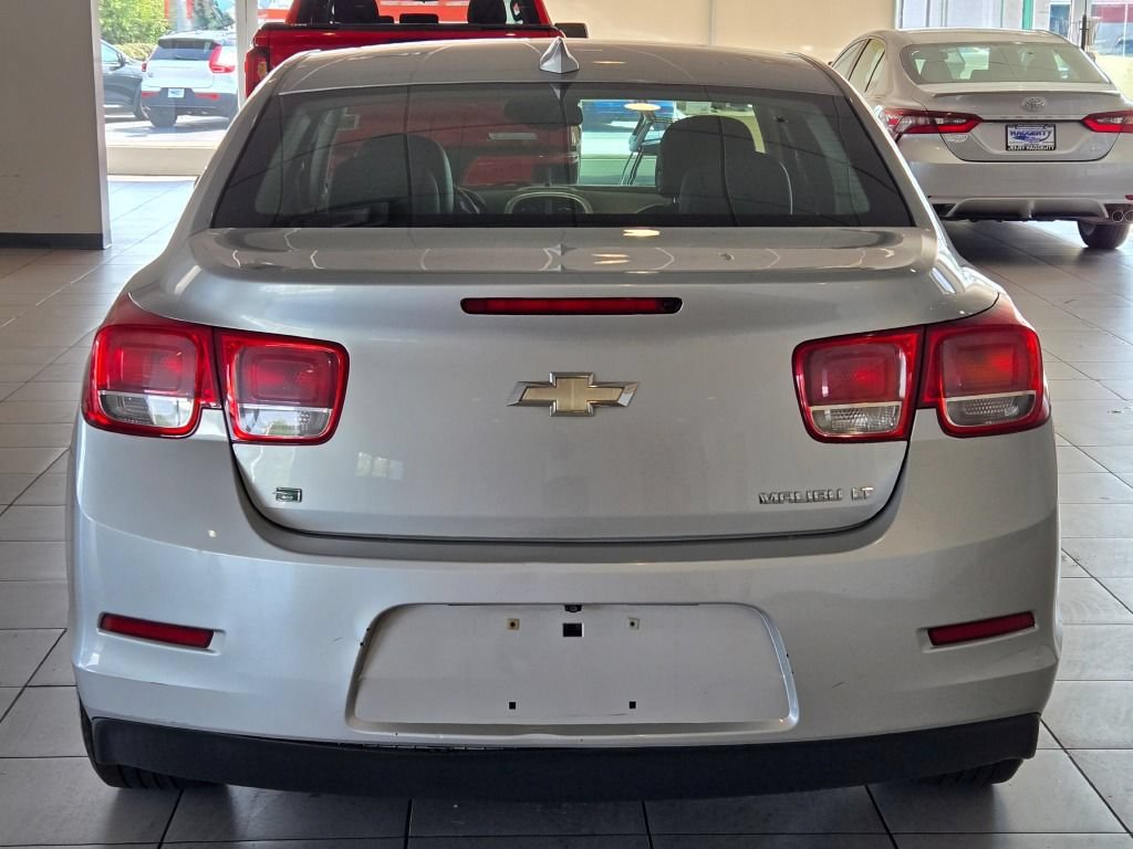 Used 2016 Chevrolet Malibu LT w/ Power Convenience Package FWD image 11