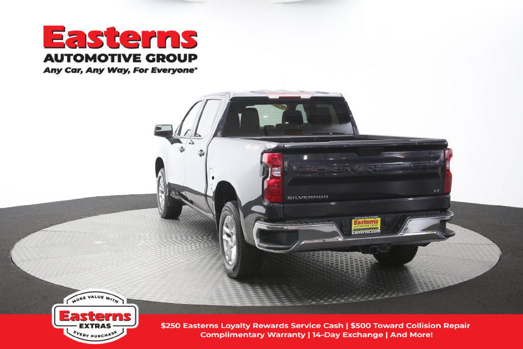 Used 2023 Chevrolet Silverado 1500 LT AWD/4WD image 40
