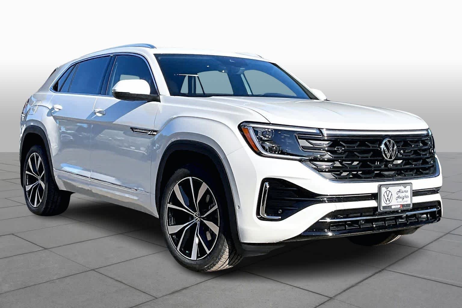 New 2026 Volkswagen Atlas Cross Sport SEL Premium R-Line image 2
