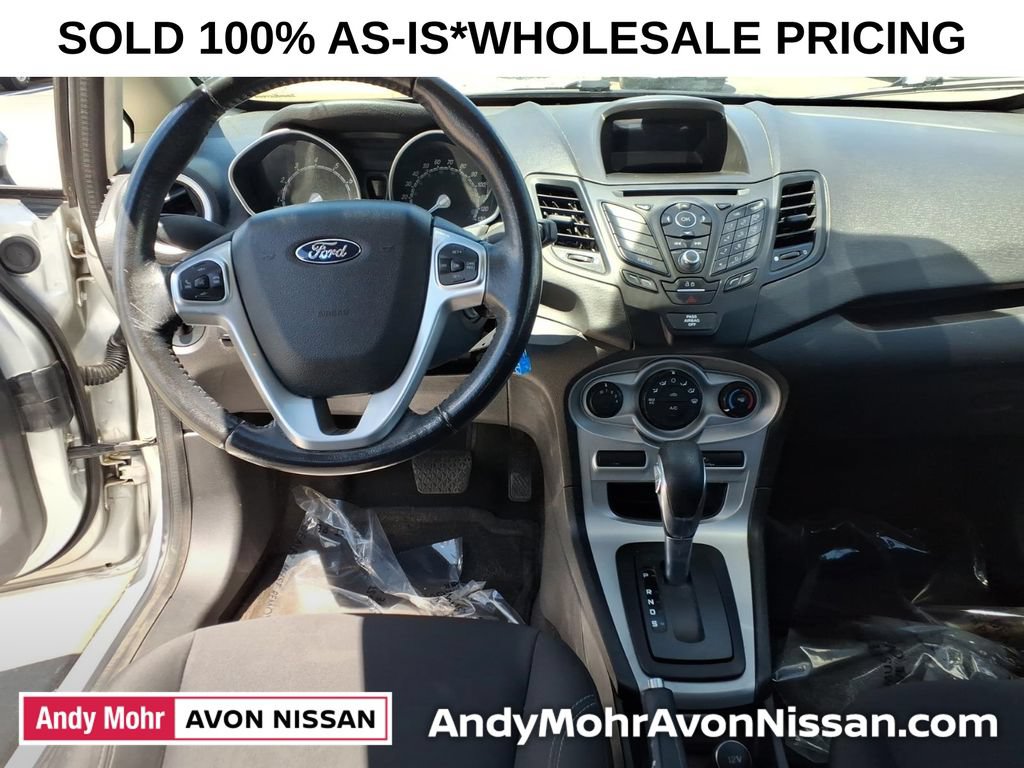 Used 2015 Ford Fiesta SE FWD image 35