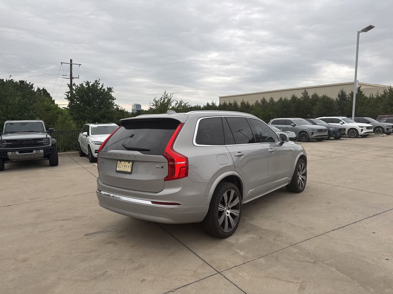 Certified 2023 Volvo XC90 B6 Ultimate w/ Lounge Package AWD/4WD image 5