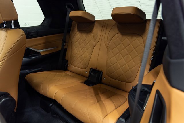 Used 2023 BMW X7 xDrive40i w/ M Sport Package image 24