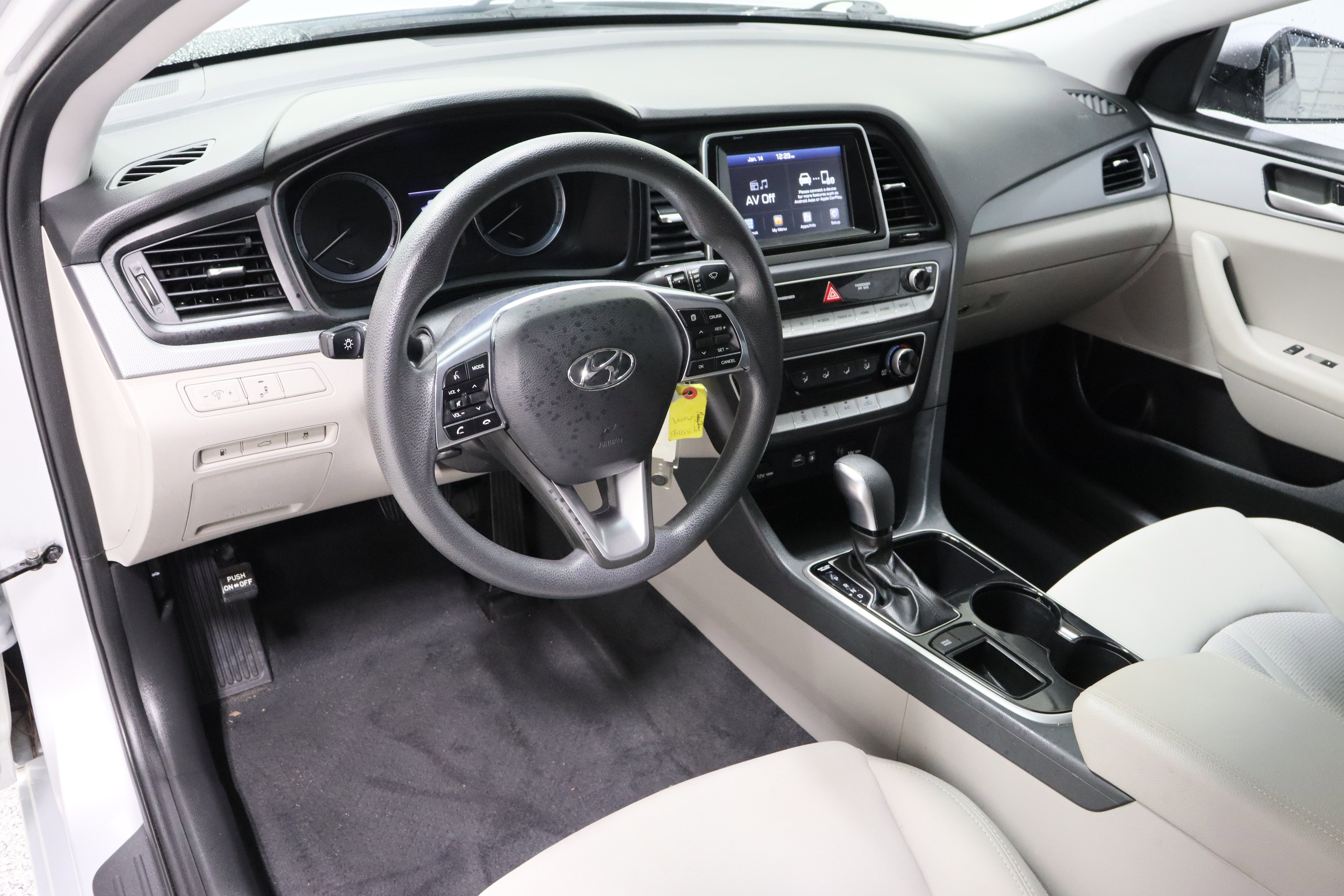 Used 2018 Hyundai Sonata SE image 13