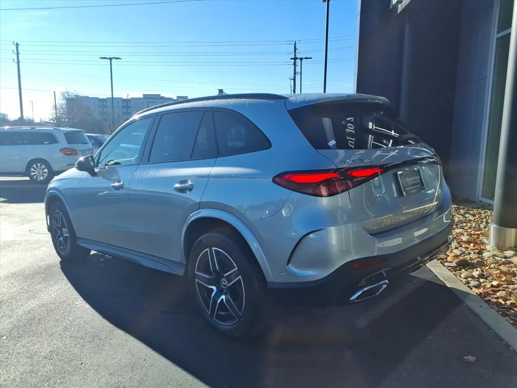 Certified 2026 Mercedes-Benz GLC 300 4MATIC image 4