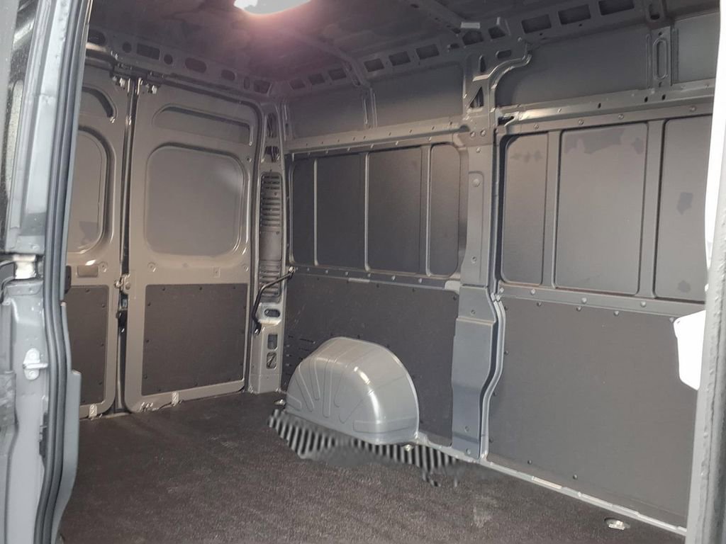 New 2026 RAM ProMaster 2500 w/ Convenience Group image 25