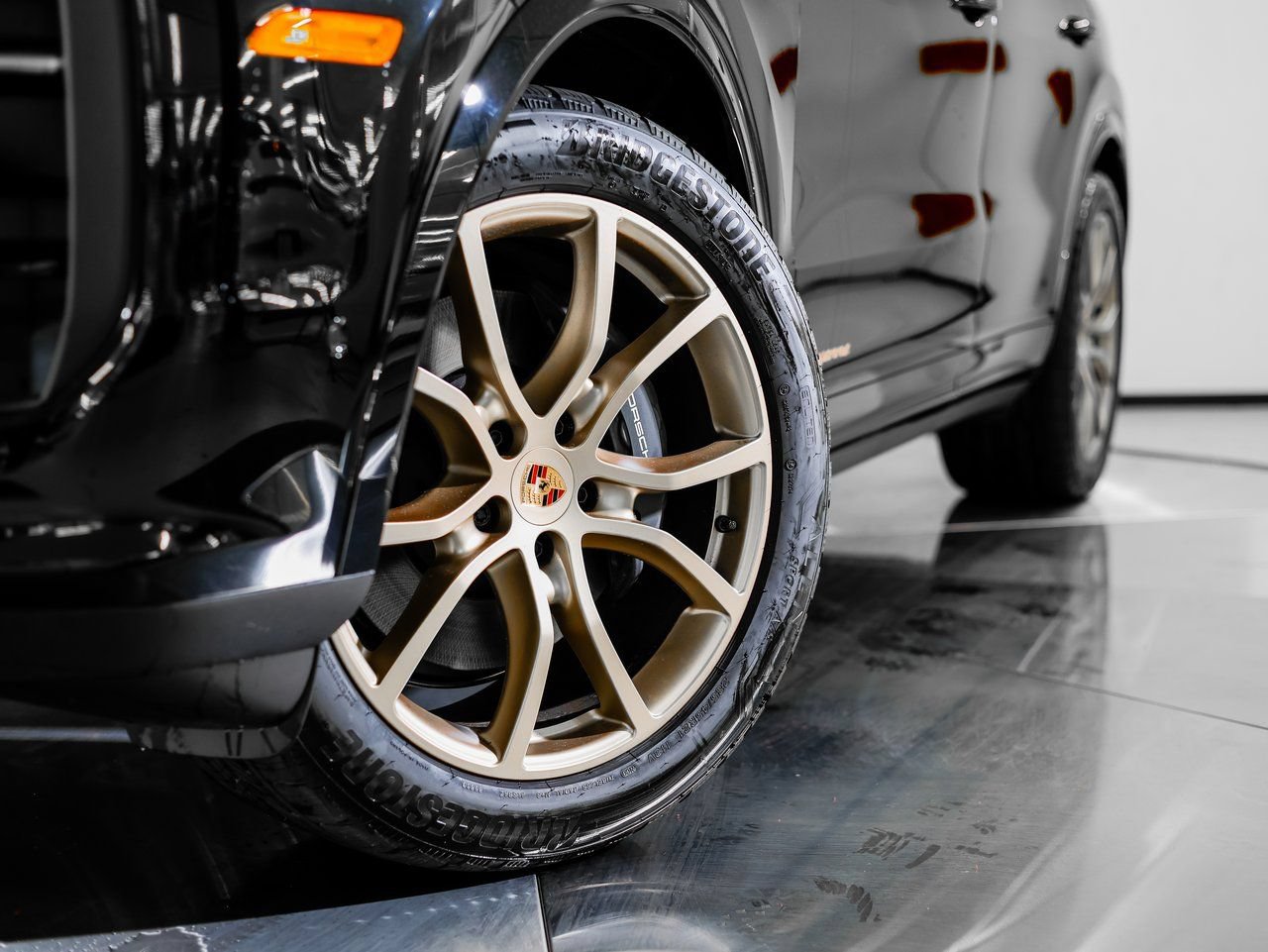 Certified 2026 Porsche Cayenne AWD/4WD image 12