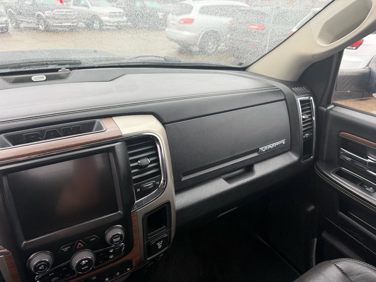 Used 2013 RAM 1500 Laramie w/ Convenience Group image 38