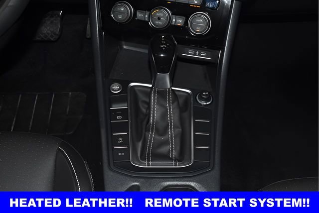 Used 2024 Volkswagen Jetta SE FWD image 16