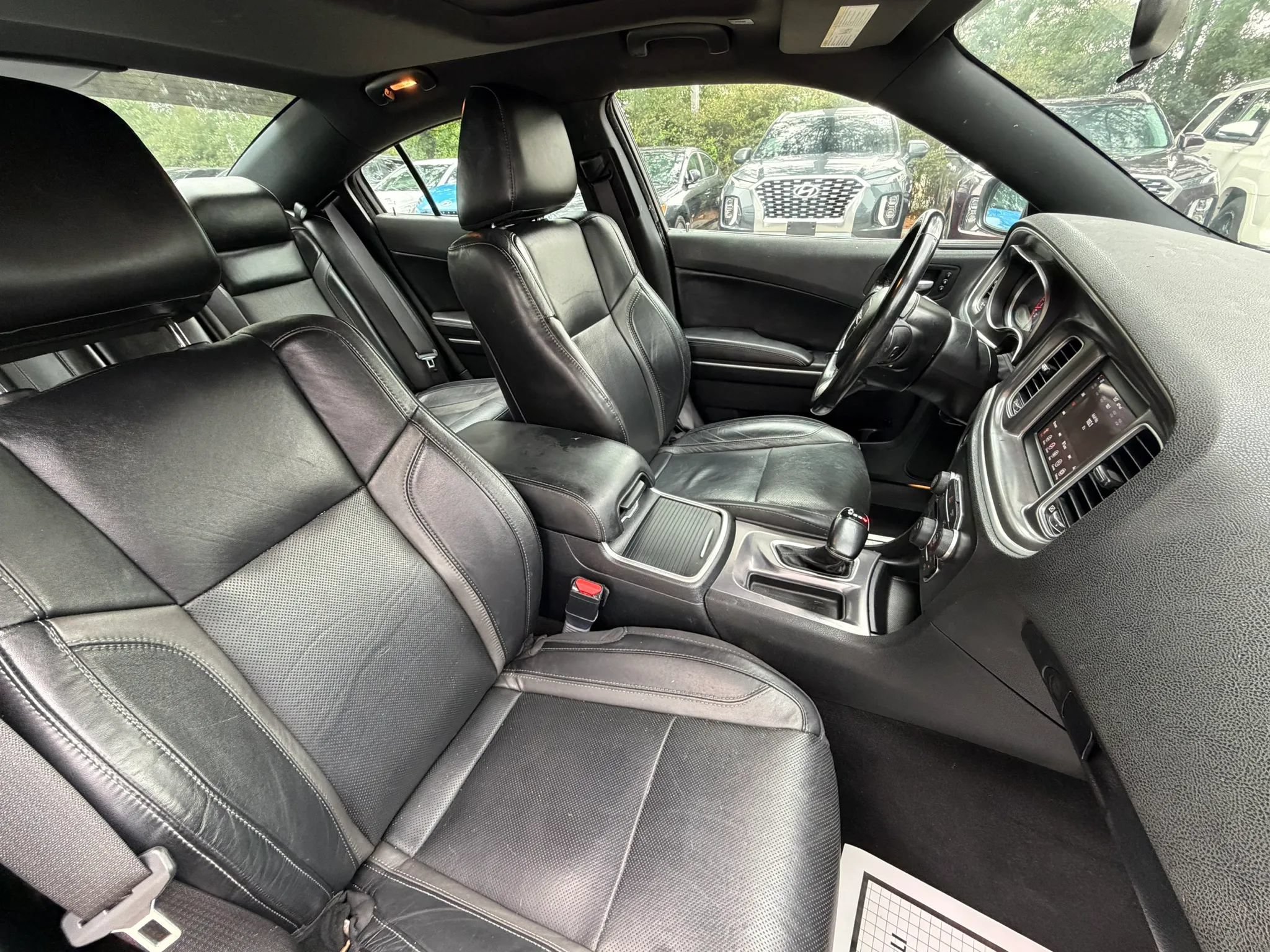Used 2021 Dodge Charger SXT w/ Leather Interior Group RWD image 9
