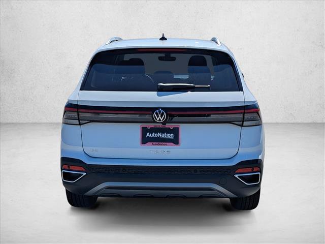 New 2026 Volkswagen Taos SE FWD image 6