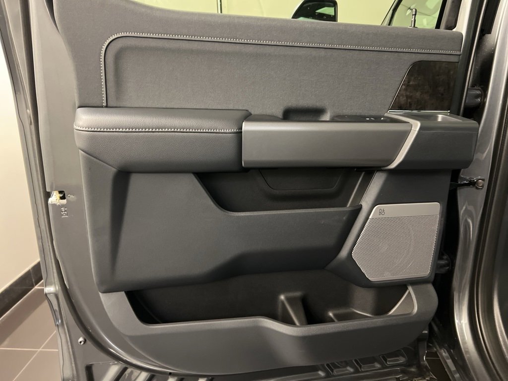 New 2026 Ford F250 Lariat image 39