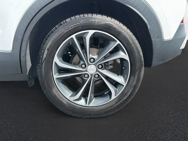 Used 2021 Buick Encore GX Select FWD image 29