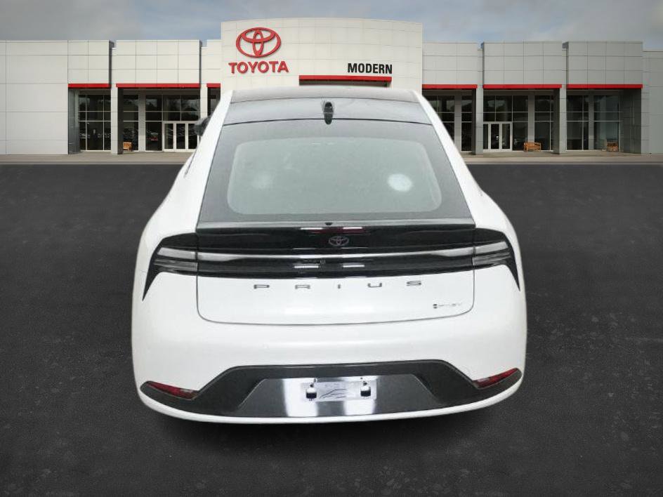 New 2026 Toyota Prius Plug-In Hybrid FWD image 18