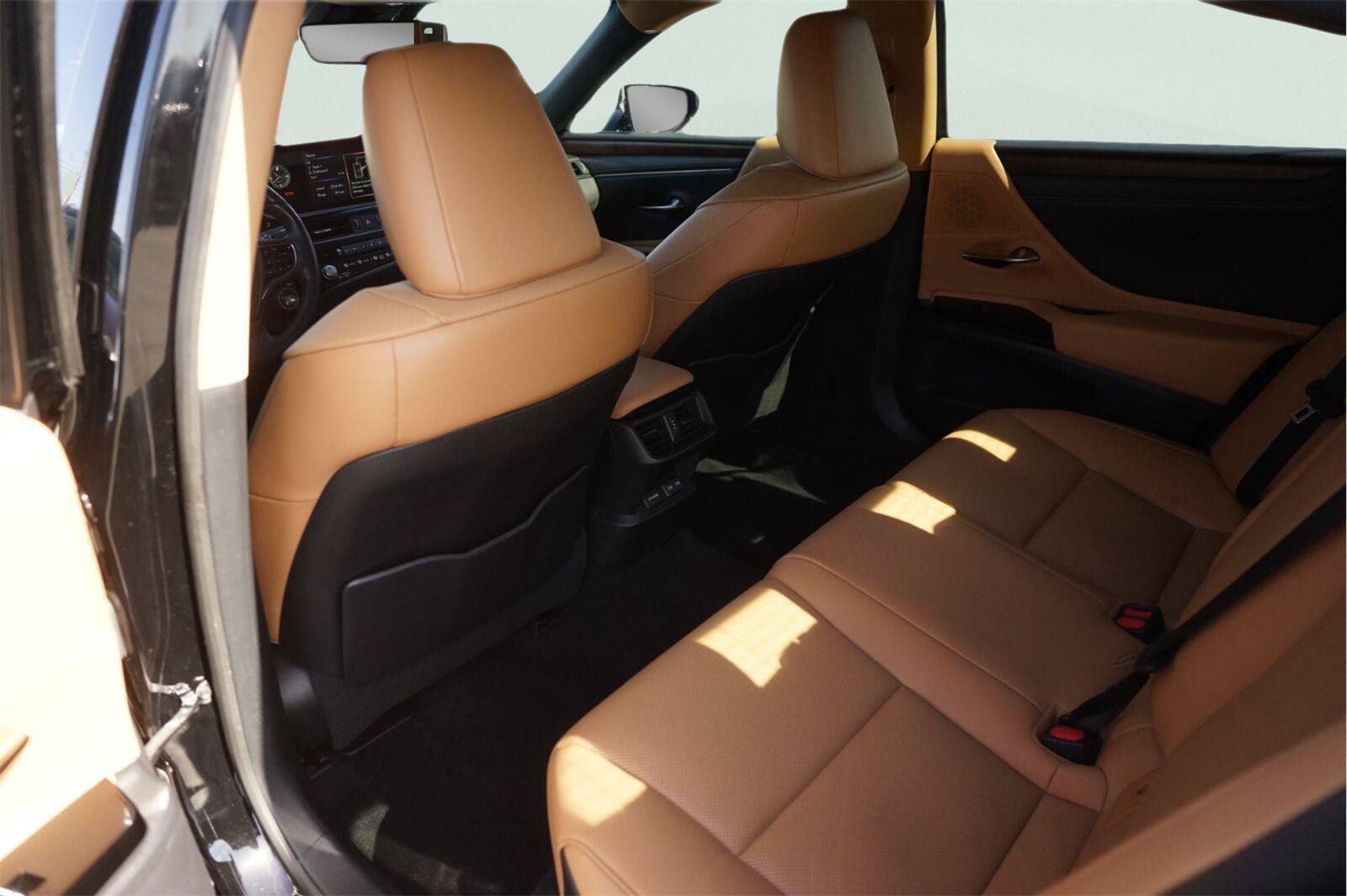 Used 2022 Lexus ES 350 w/ Premium Package FWD image 12