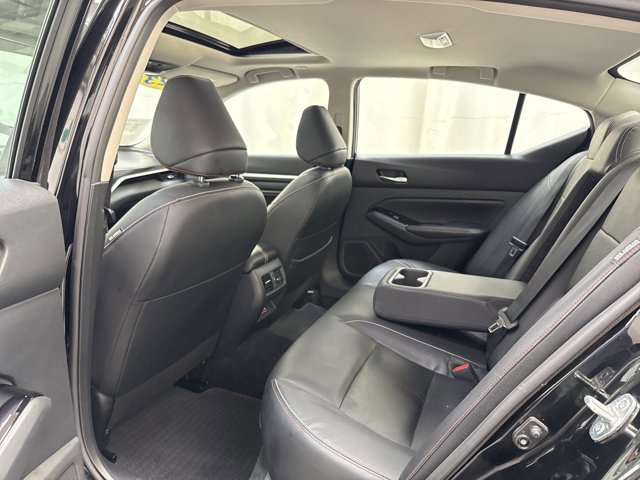 Used 2023 Nissan Altima 2.0 SR image 14