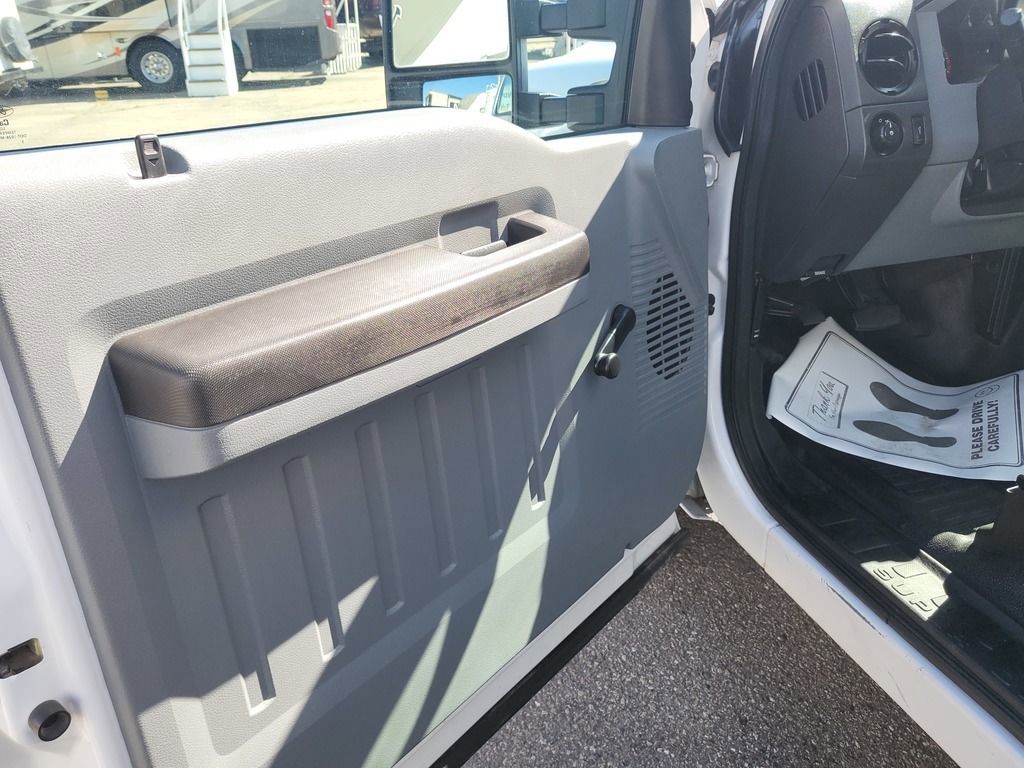 Used 2015 Ford F350 XL RWD image 9