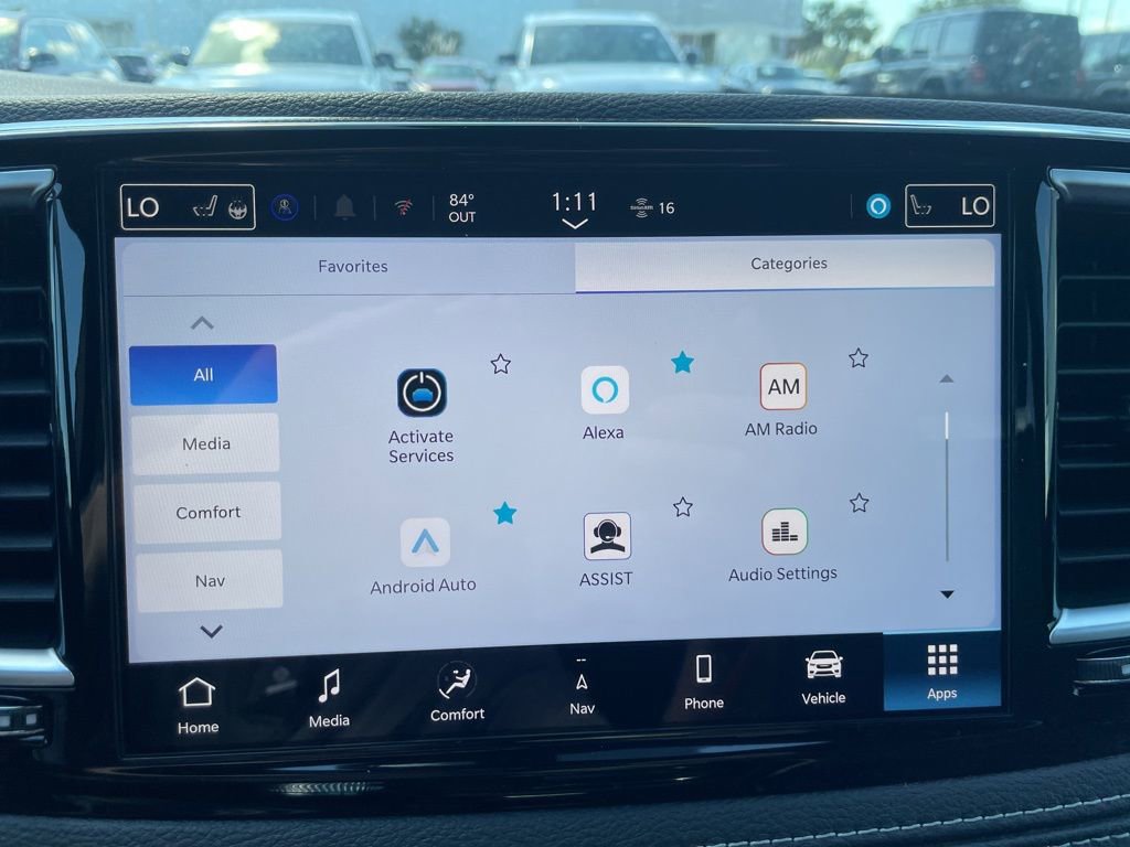 New 2026 Chrysler Pacifica Limited image 32