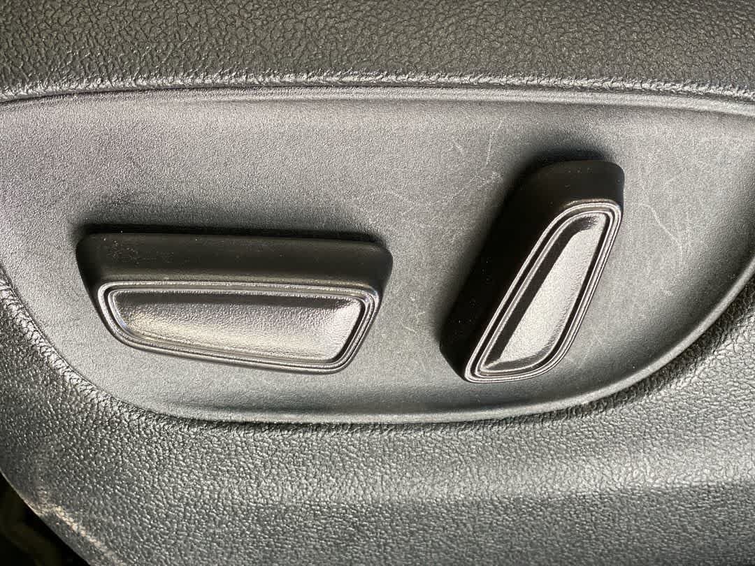 Certified 2024 Toyota Sienna LE FWD image 14