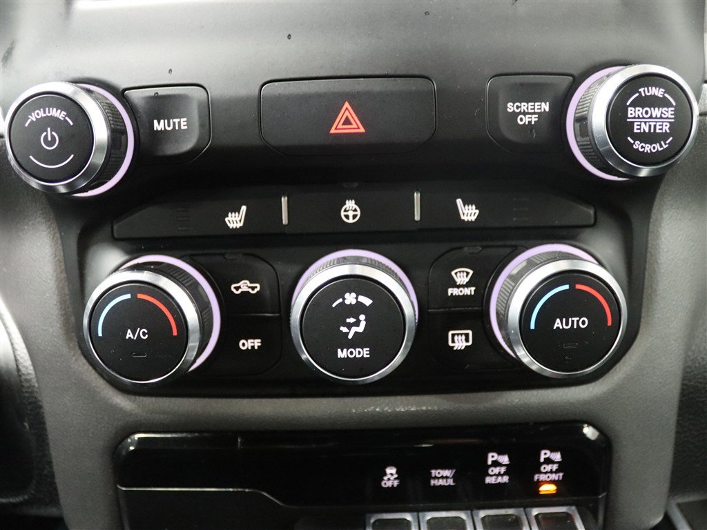 Used 2021 RAM 1500 Big Horn AWD/4WD image 40