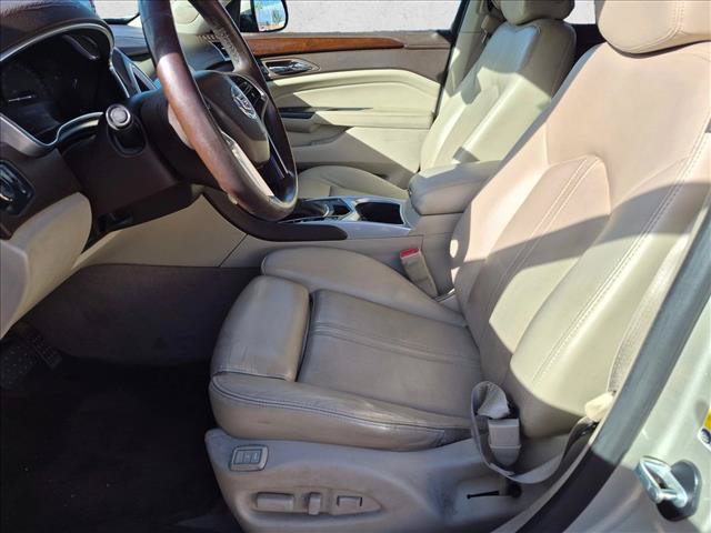 Used 2016 Cadillac SRX Luxury w/ Driver Awareness Package FWD image 6