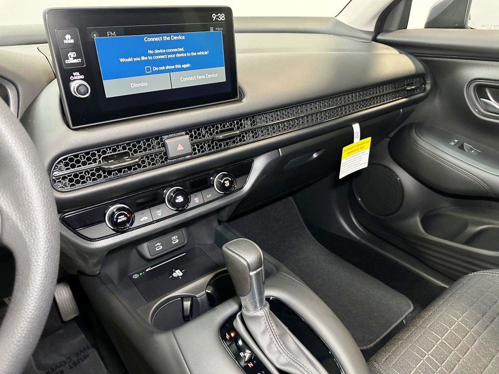 New 2026 Honda HR-V LX image 18