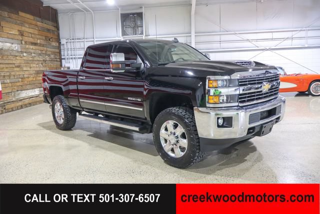 Used 2019 Chevrolet Silverado 2500 LTZ w/ Duramax Plus Package AWD/4WD image 30