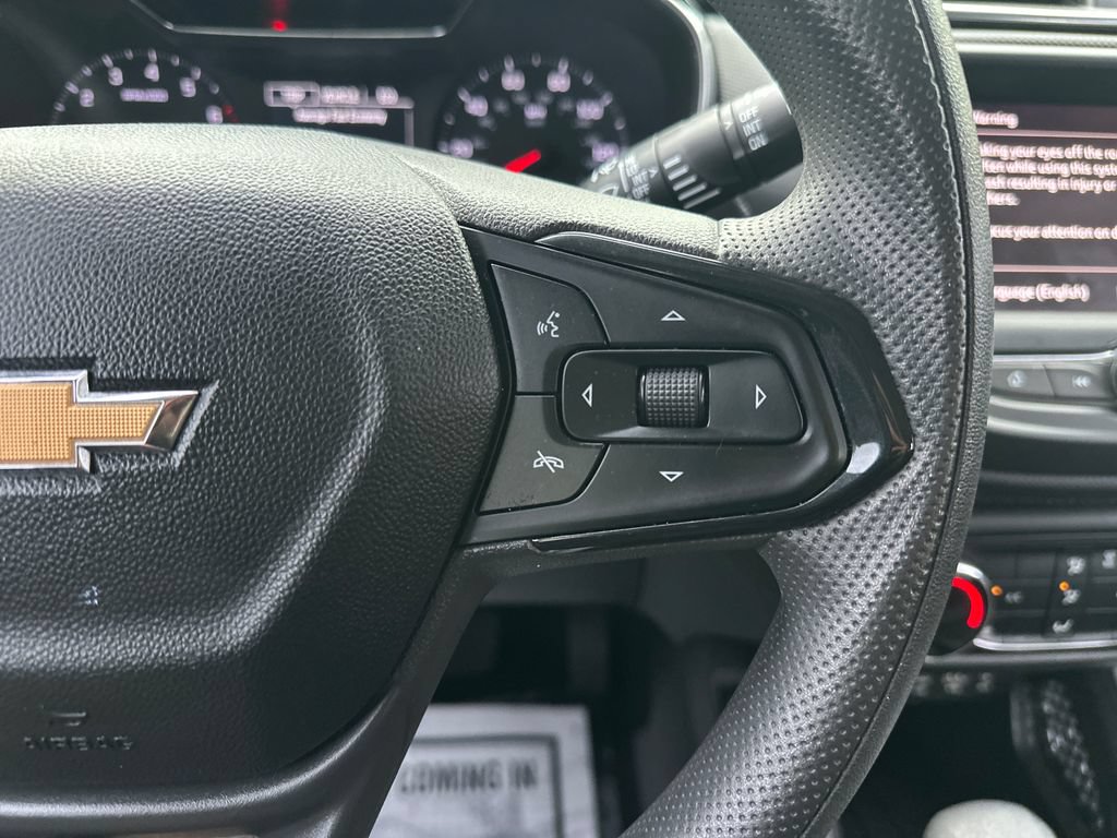 Used 2023 Chevrolet TrailBlazer LT FWD image 15
