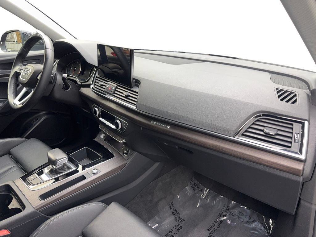 Used 2024 Audi Q5 2.0T Premium w/ Convenience Package AWD/4WD image 54