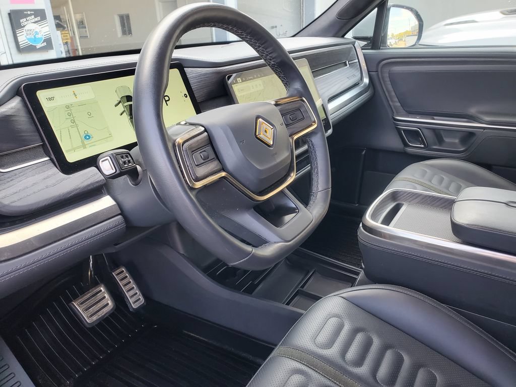 Used 2024 Rivian R1T Adventure Dual AWD/4WD image 7