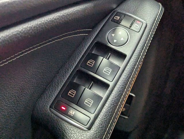 Used 2019 Mercedes-Benz CLA 250 image 15