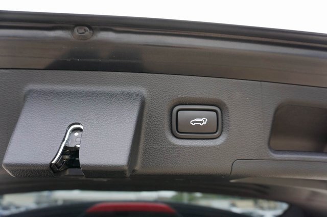 Used 2023 Hyundai Santa Fe XRT w/ Cargo Package image 9