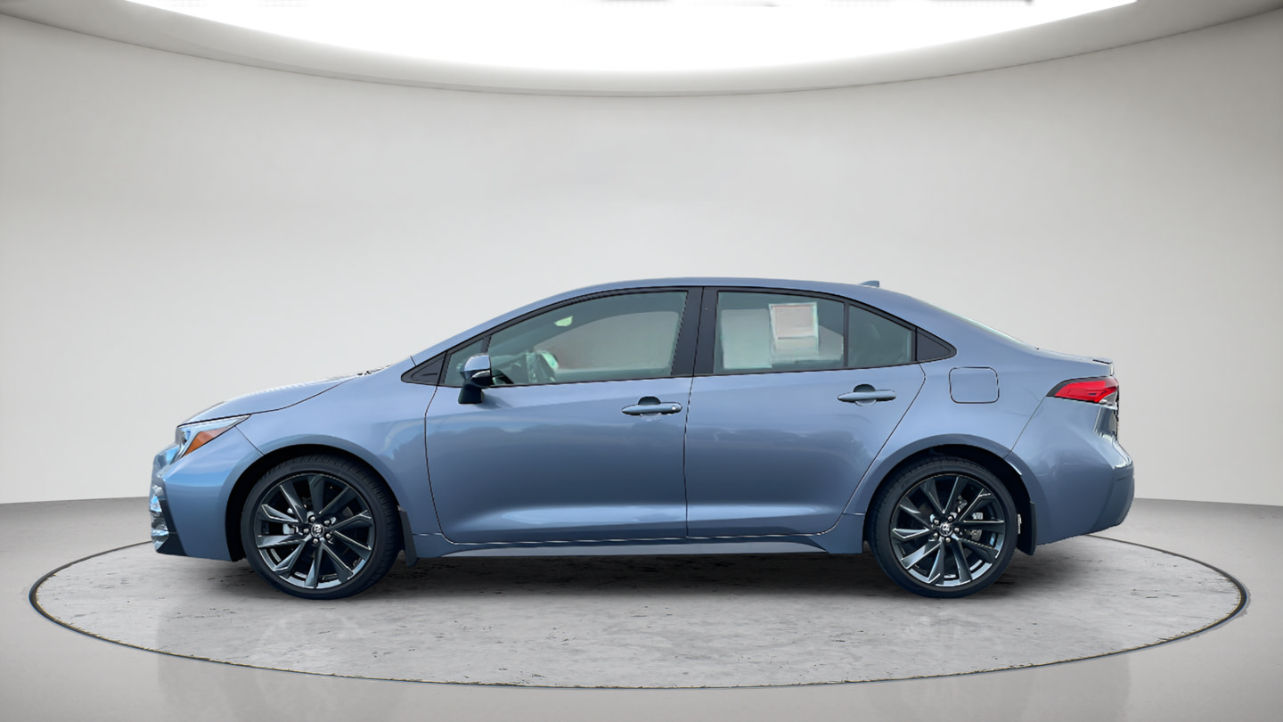 Certified 2025 Toyota Corolla SE w/ Convenience Package FWD image 8